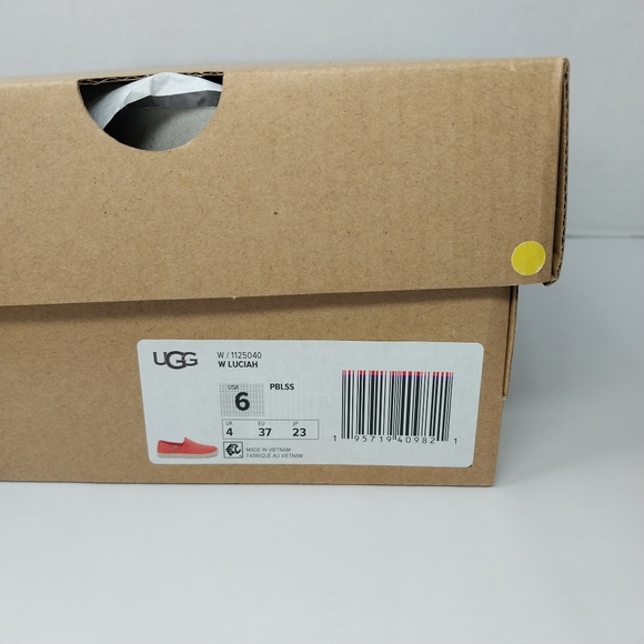 UGG "Luchiah" Womens size 6 Slip on Peach Bliss Sneakers BRAND NEW with Box - Picture 15 of 15